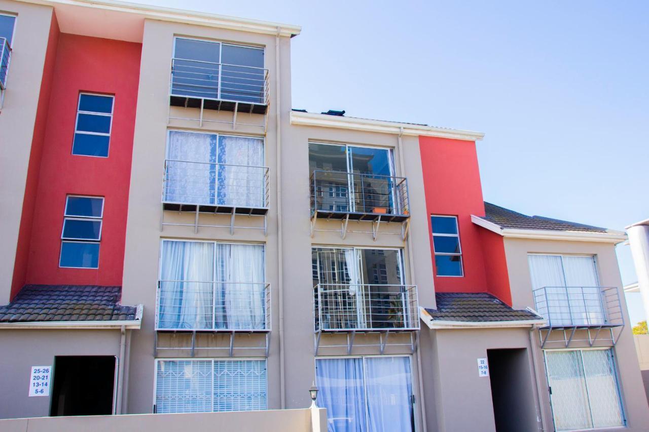 Caline Vip Apartments, Beach Close Bloubergstrand Exteriér fotografie